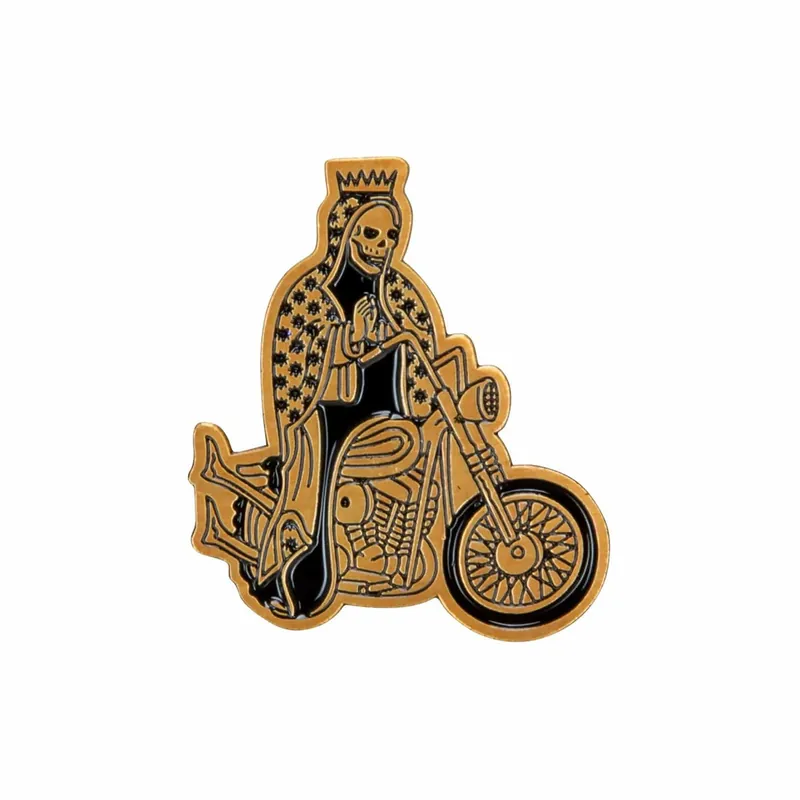 Cheap Good Luck Lapel Pin